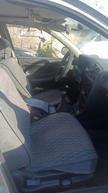 Mitsubishi: Mitsubishi Galant: 1995 г., 2 л, Механика, Бензин, Хэтчбэк — 6