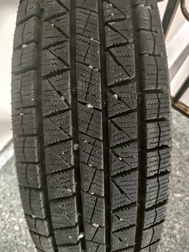 колесо для газ 53: Шины 185 / 70 / R 14, Зима, Б/у, Комплект, Легковые, Китай
