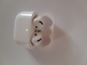 купить правый наушник airpods: Вакуумные, Apple, Новый, Беспроводные (Bluetooth), Классические