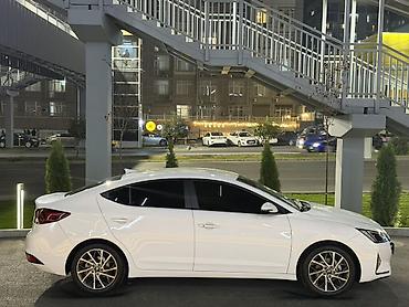 hyundai avante 2018: Hyundai Avante: 2018 г., 1.6 л, Вариатор, Бензин, Седан — 8