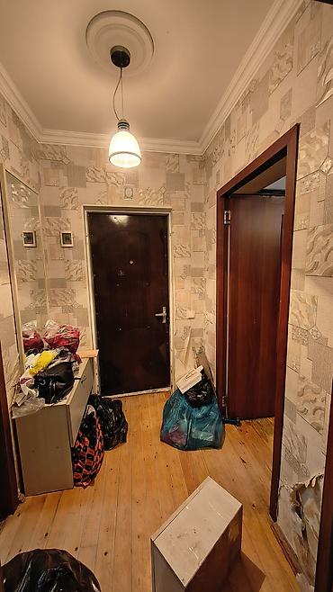2 otaqlı həyət evi satılır! Xüsusiyyətlər: - 2 ayrı otaq - Təbii