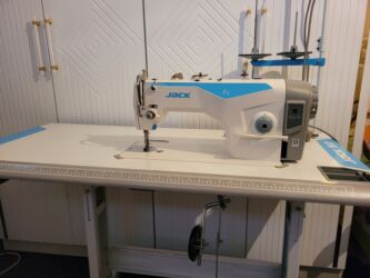 оборудование для фаст фуда бишкек: Jack, Бар, Өзү алып кетүү, Акылуу жеткирүү