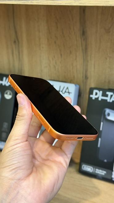 samsung beam: IPhone 17 Pro, 256 ГБ, оранжевый цвет. Особенности: - Память: 256 GB — 6