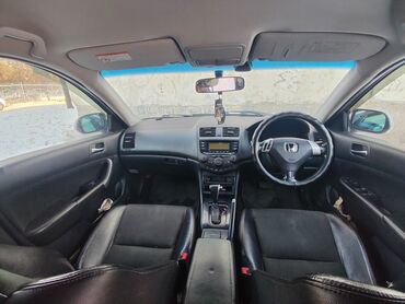 поджеро 2: Honda Accord: 2004 г., 2 л, Автомат, Бензин, Седан