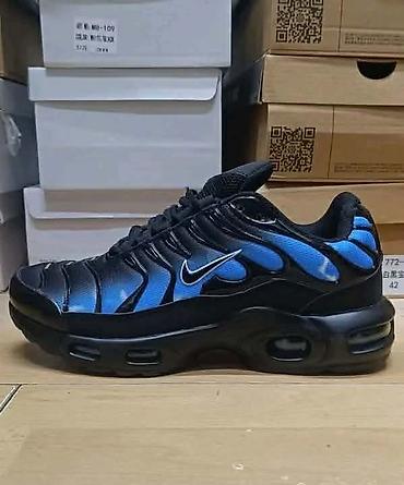 Patike: TN Nike
Cena: 3600 din
Brojevi: 36-46
PS✨ — 8