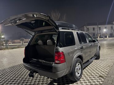 Ford: Ford Explorer: 2002 г., 4 л, Автомат, Газ, Внедорожник — 7