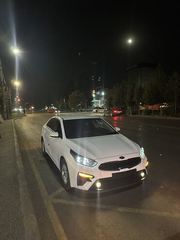 машина кейж: Kia K3: 2020 г., 1.6 л, Вариатор, Бензин, Седан