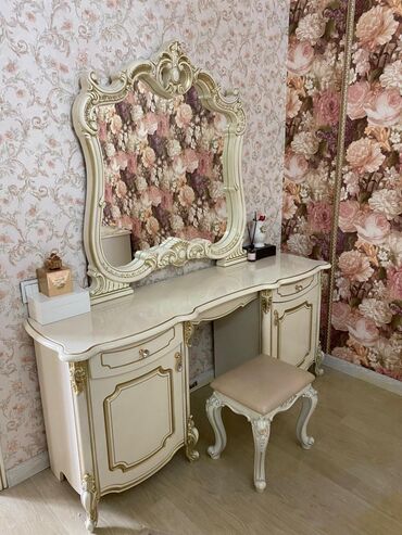 Yataq otağı dəstləri: Unvan 3 mkr — 3