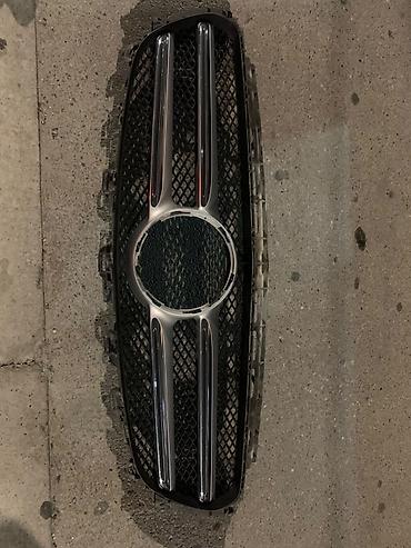 mercedes avtobus: Salam. mercedes üçün ön radiator barmaqlığı. 7/24 zəng və wp da yaza — 2