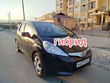 honda e ns1: Honda Fit: 2013 г., 1.3 л, Вариатор, Бензин, Седан