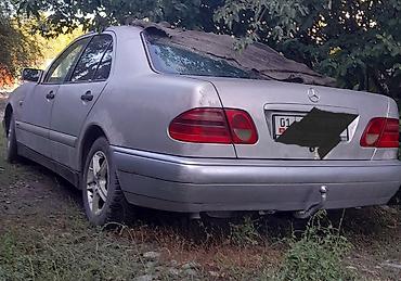 мер 220: Mercedes-Benz 220: 1998 г., 2.8 л, Механика, Дизель, Седан — 2