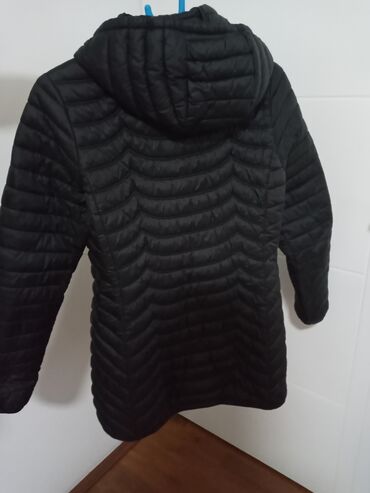 kozne jakne pull and bear: Puffer jacket