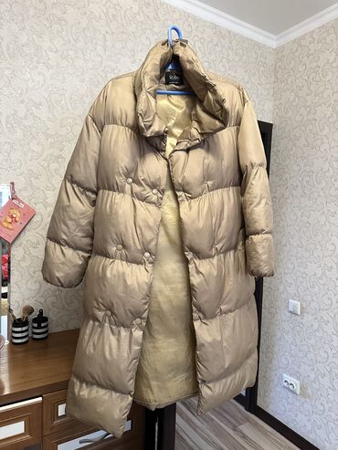 женские осенние куртки: Пуховик, Длинная модель, M (EU 38)