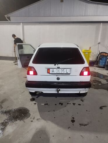 электро суктер: Volkswagen Golf: 1989 г., 1.8 л, Механика, Газ, Хэтчбэк