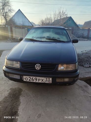 Volkswagen: Volkswagen Passat: 1993 г., 1.8 л, Механика, Бензин, Седан