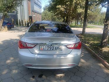 byd e1: Hyundai Sonata: 2010 г., 2 л, Автомат, Газ, Седан — 8