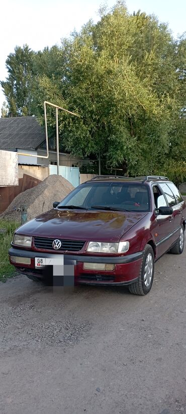 авто автомат: Volkswagen Passat: 1995 г., 2 л, Механика, Бензин, Универсал