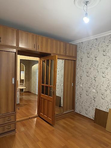 tap az ağstafa: Bakı, 3 otaqlı, Köhnə tikili, m. 8 Noyabr, 80 kv. m — 3