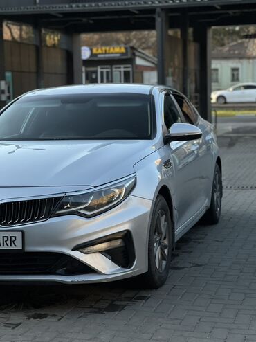 чернозем камаз: Kia K5: 2018 г., 2 л, Автомат, Газ, Седан