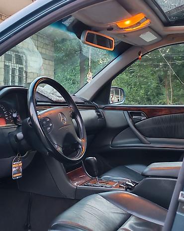 mesedesin tezə cıxan: Mercedes-Benz E 240: 2.4 l | 2000 il Sedan — 6