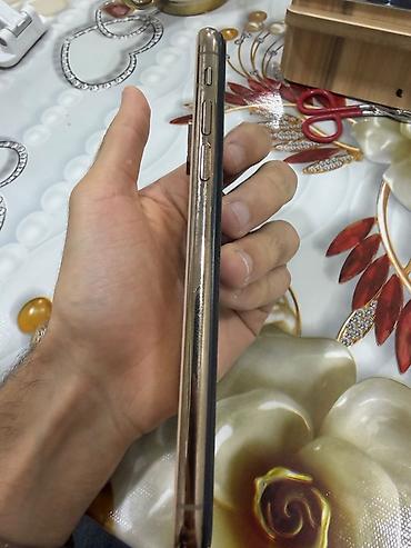 ipad 9 pro: IPhone Xs, 256 GB, Qızılı, Face ID — 3