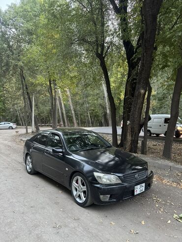 Lexus: Lexus IS: 2003 г., 2 л, Автомат, Бензин, Седан
