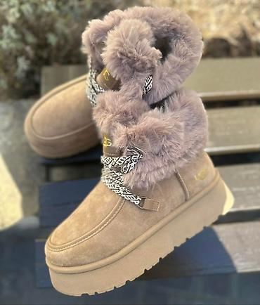 santoni boots: Ugg čizmice tople NOVO Novo Brojevi 36 do 41 fb Moja Kupovina 1 — 1