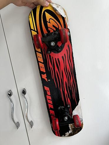 Скейтборды: Skateboard lövhəsi – “BOBBY PULER” dizaynlı - Material: taxta lövhə - — 2