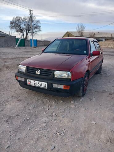номера на авто бишкек: Volkswagen Vento: 1992 г., 1.8 л, Механика, Бензин, Седан