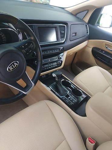 gra: Kia Carnival: 2020 г., 2.2 л, Автомат, Дизель, Минивэн — 6