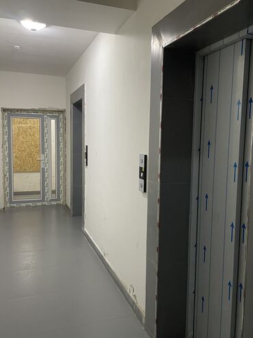 нова сити: 2 комнаты, 68 м², Элитка, 5 этаж, ПСО (под самоотделку)