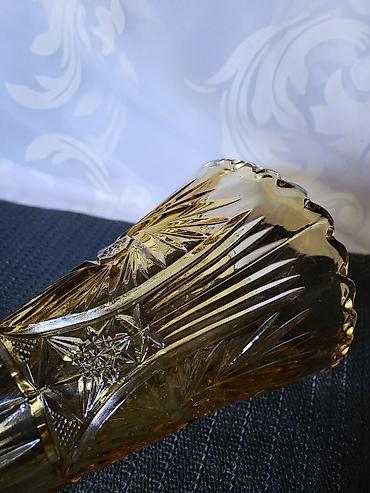 Ostali antikviteti: Vaza 1971g Zabkowice Poljska. Poljska vaza,presovano staklo,nigde — 10