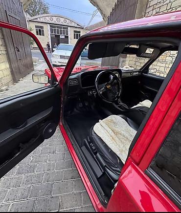 4 göz maşını: VAZ klassik sedan üçün fərdiləşdirilmiş avtomobil - Korpus: qırmızı — 4