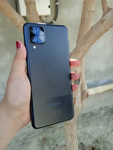 Samsung: Samsung Galaxy A52, 128 GB, rəng - Qara, Barmaq izi, İki sim kartlı