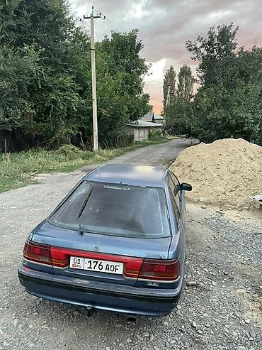 срочное: Mazda 626: 1992 г., 2.2 л, Механика, Бензин, Универсал — 3