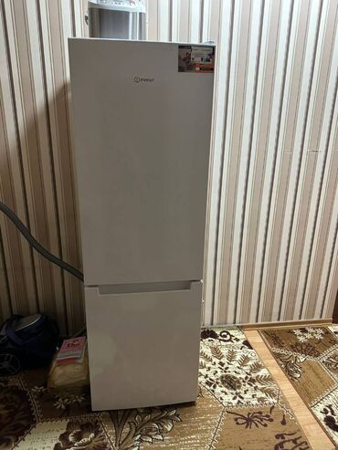 Uzunmüddətli kirayə mənzillər: Nərimanov rayonu,Nənəmin təndirinin yanında,2 otaqlı,təmirli,əşyalı — 9