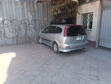 полик на стрим: Honda Stream: 2004 г., 2 л, Автомат, Бензин, Минивэн