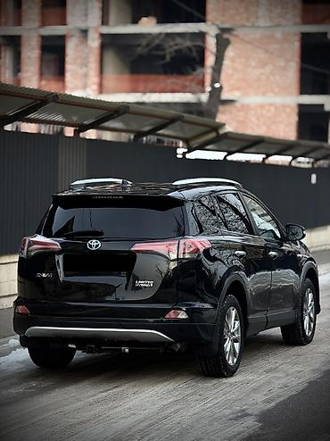 Toyota: Toyota RAV4: 2016 г., 2.5 л, Гибрид, Внедорожник at lalafo.kg — 3 Toyota: Toyota RAV4: 2016 г., 2.5 л, Гибрид, Внедорожник — 3