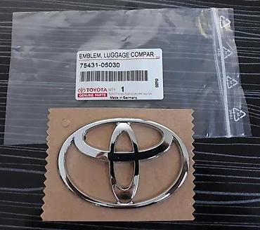 Auto delovi, gume i tjuning: Samolepljiv Znak Toyota 8,7 x 5,8cm - original. Samolepljvi znak — 1