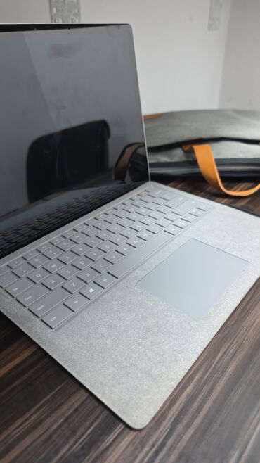 logitech мышь: Ноутбук, Microsoft Surface, 8 ГБ ОЗУ, Intel Core i5, Для работы, учебы