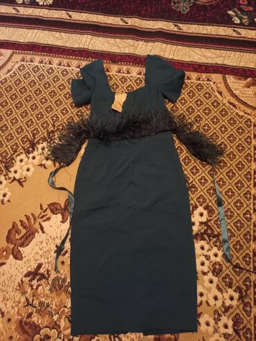 Другая женская одежда: Женский набор одежды (4 предмета) 1) Платье черное с болеро-эффектом — 21