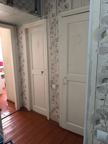 Продажа квартир: 3 комнаты, 49 м², 2 этаж — 9