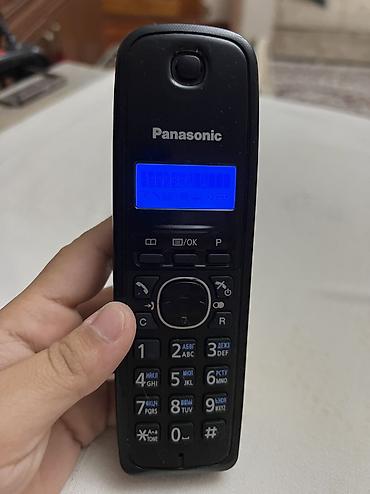 Stasionar telefonlar: Ev telefonu Panasonic,çox az işlənib təzə kimidir. 30 manata satılır — 2