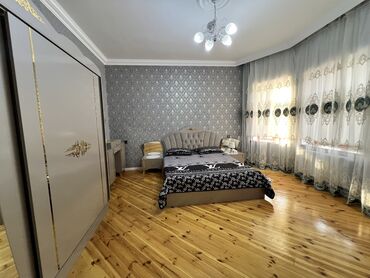 Həyət evləri və villaların satışı: Binəqədi qəs. 4 otaqlı, 220 kv. m, Yeni təmirli — 23