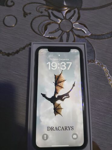 Apple iPhone: IPhone 11, 128 GB, Qara, Simsiz şarj, Face ID — 6