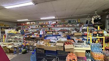 животные для дома: Продается Продуктовый магазин у дома с клиентской базой . Торг — 2