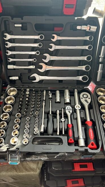 Наборы инструментов: Набор инструментов, Новый, Бесплатная доставка, Платная доставка, Самовывоз — 4