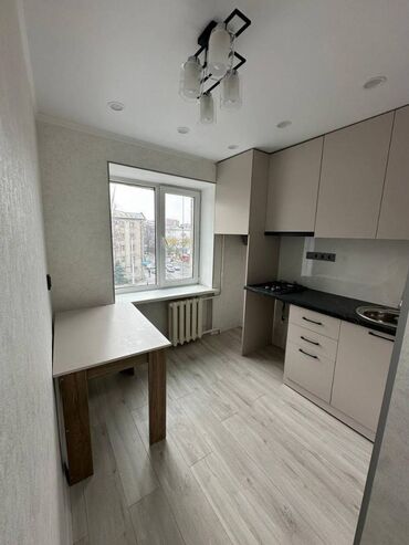 Продажа квартир: 2 комнаты, 45 м², Индивидуалка, 4 этаж, Евроремонт