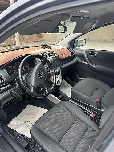 моторлер: Honda Civic: 2005 г., 1.7 л, Автомат, Бензин, Хетчбек — 4