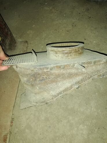 Hava vuranlar: Məhsul: Tövlə/ferma üçün əl fırlatmalı hava üfürəni (körük tipli hava — 1